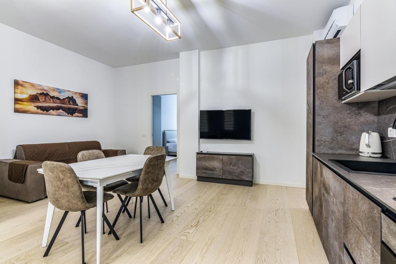 Pisani Apartment Милан Экстерьер фото