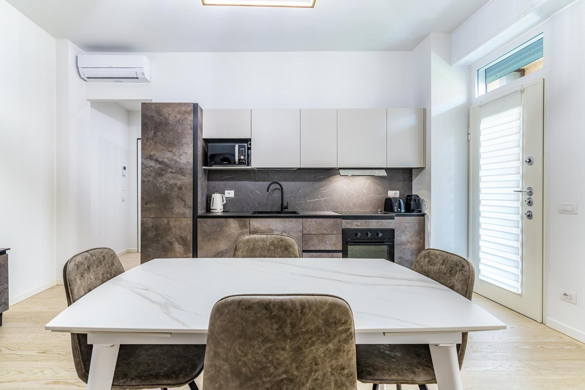 Pisani Apartment Милан Экстерьер фото